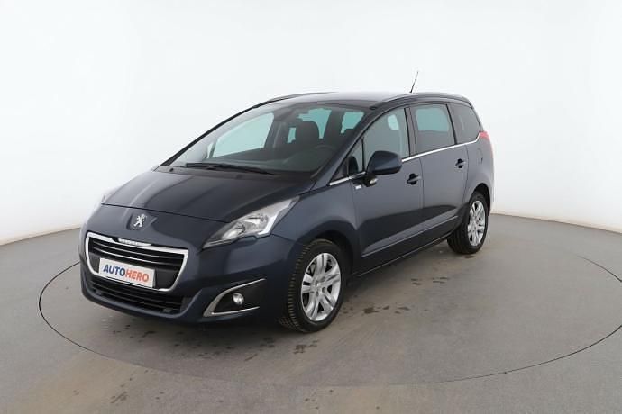 Azul Usado 2015 Peugeot 5008 Style Monovolumen | 10.599 € (Un poco caro) - Imagen 1/3
