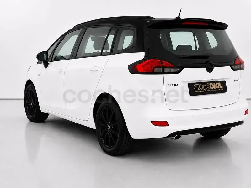 Usado Opel Zafira Excellence 140 CV (102 kW) 2018 Blanco Monovolumen