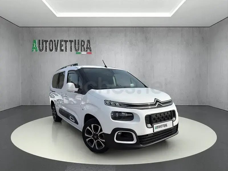 Usado Citroën e-Berlingo Business Class 102 CV (75 kW) 2021 Blanco Monovolumen