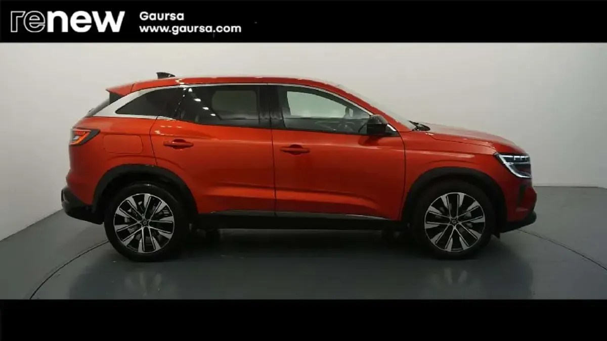Usado Renault Austral Techno 200 CV (147 kW) 2025 Rojo SUV