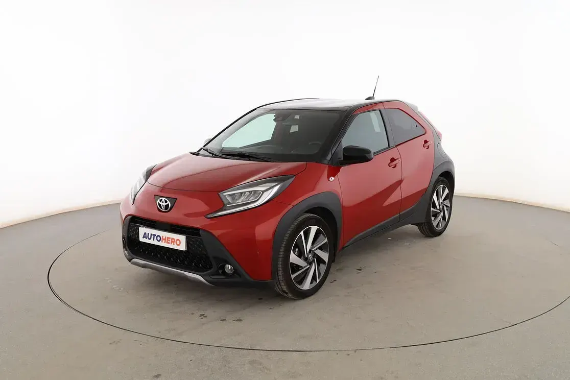Usado Toyota Aygo X Limited 72 CV (52 kW) 2022 SUV