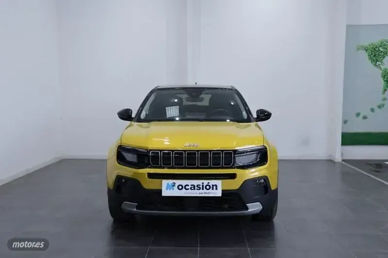 Usado Jeep Avenger Summit 100 CV (73 kW) 2025 Amarillo SUV