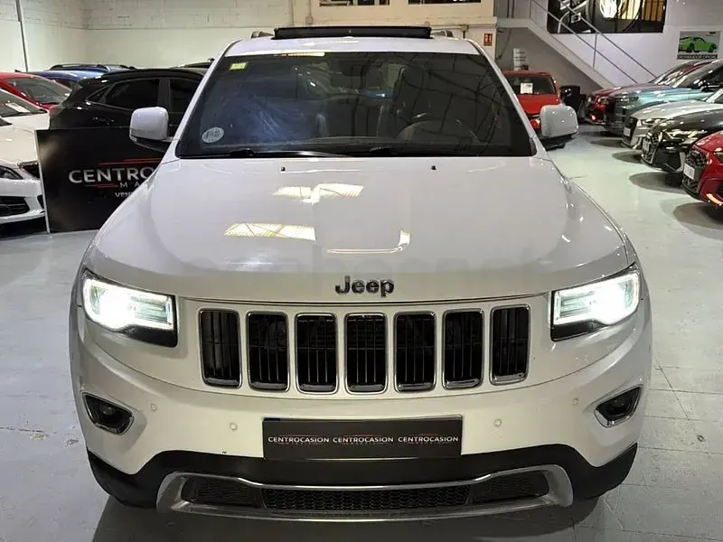 Usado Jeep Grand Cherokee Limited 250 CV (183 kW) 2014 Blanco SUV