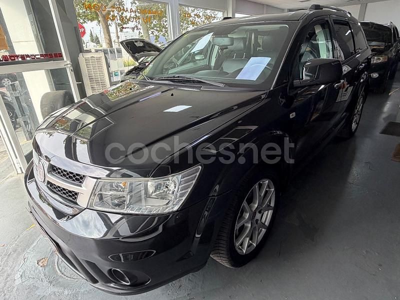 Negro Usado 2013 Fiat Freemont Lounge SUV | 12.190 € (Caro) - Imagen 1/4