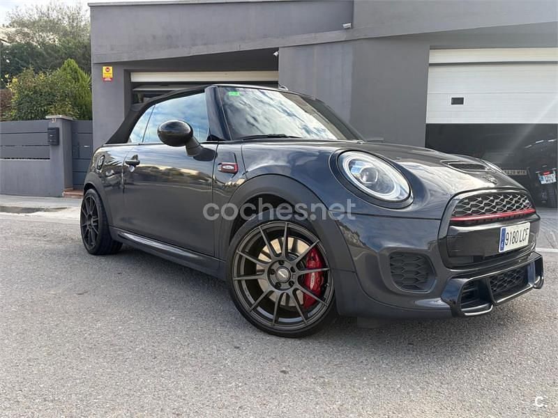 Usado Mini John Cooper Works Cabriolet 231 CV (169 kW) 2019 Gris / plata Descapotable