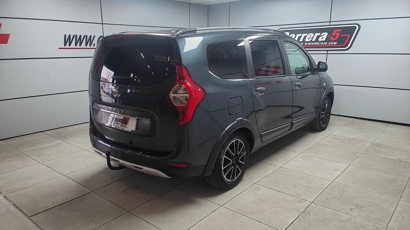 Usado Dacia Lodgy Stepway 115 CV (84 kW) 2019 Gray Monovolumen