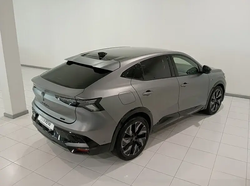 Usado Renault Rafale Esprit Alpine 200 CV (147 kW) 2025 Gris SUV