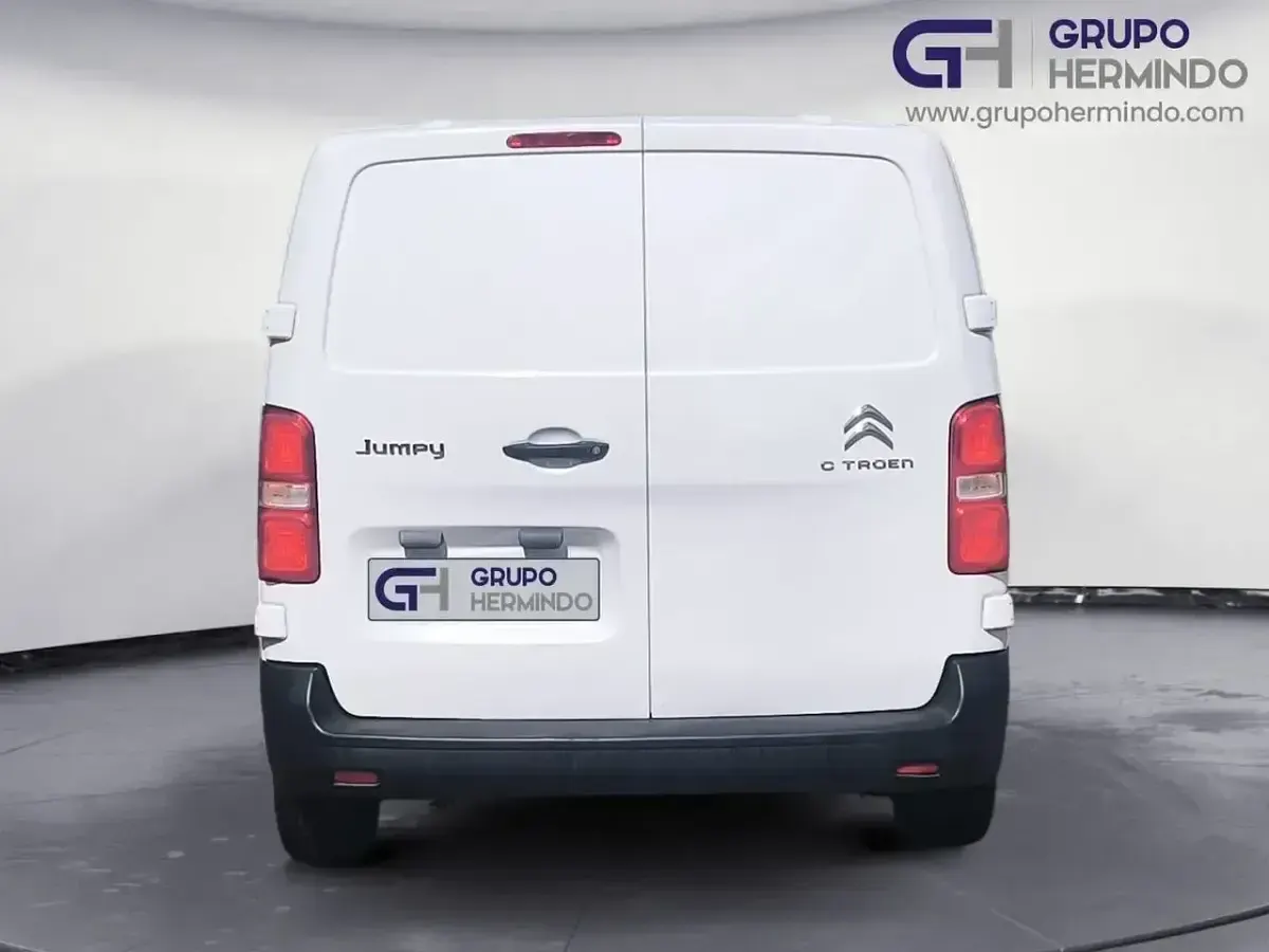 Usado Citroën Jumpy 120 CV (88 kW) 2020 Blanco Monovolumen