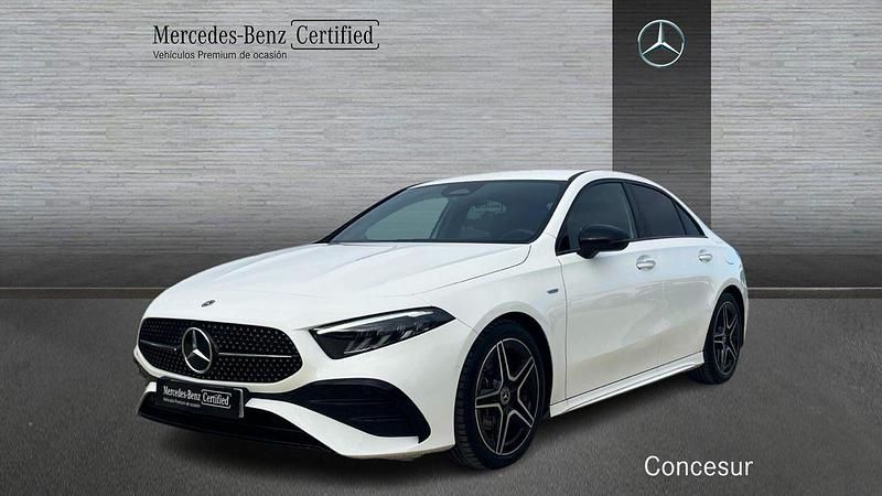 Usado Mercedes A200 150 CV (110 kW) 2023 Blanco Berlina