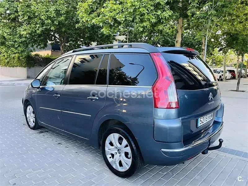 Usado Citroën Grand C4 Picasso Exclusive 150 CV (110 kW) 2011 Gris / plata Monovolumen
