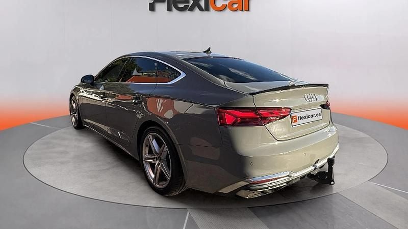 Usado Audi A5 Sportback Premium 163 CV (119 kW) 2021 Gris Utilitario