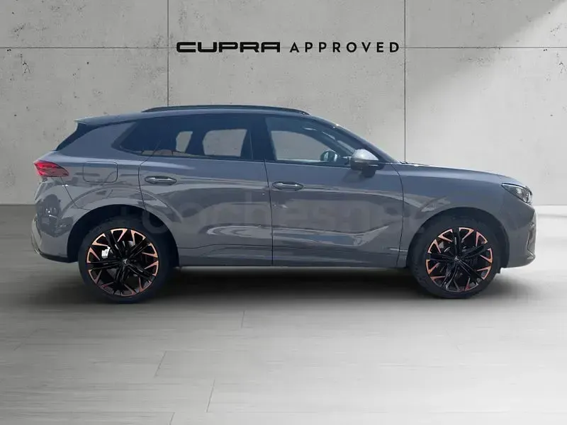 Usado Cupra Terramar VZ 272 CV (200 kW) 2025 Gris / plata SUV