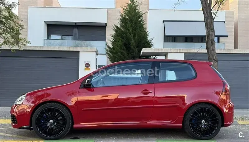 Usado VW Golf IV R 250 CV (183 kW) 2006 Rojo Berlina