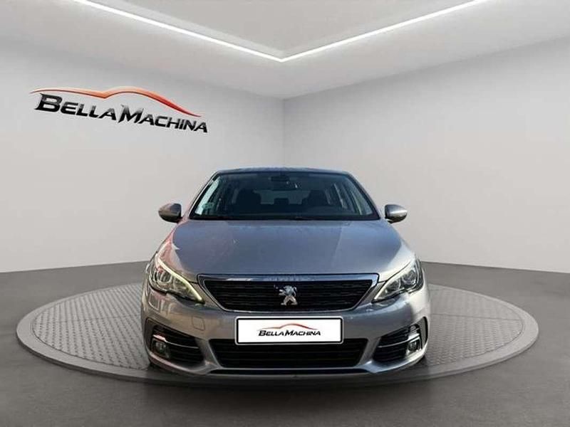 Usado Peugeot 308 Active 131 CV (96 kW) 2021 Gris Utilitario