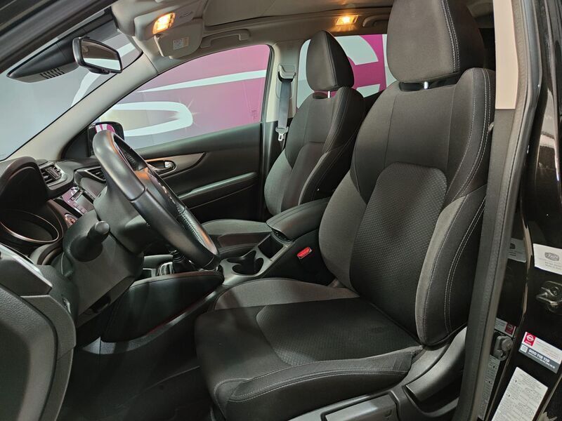 Usado Nissan Qashqai Acenta 140 CV (102 kW) 2021 Negro SUV