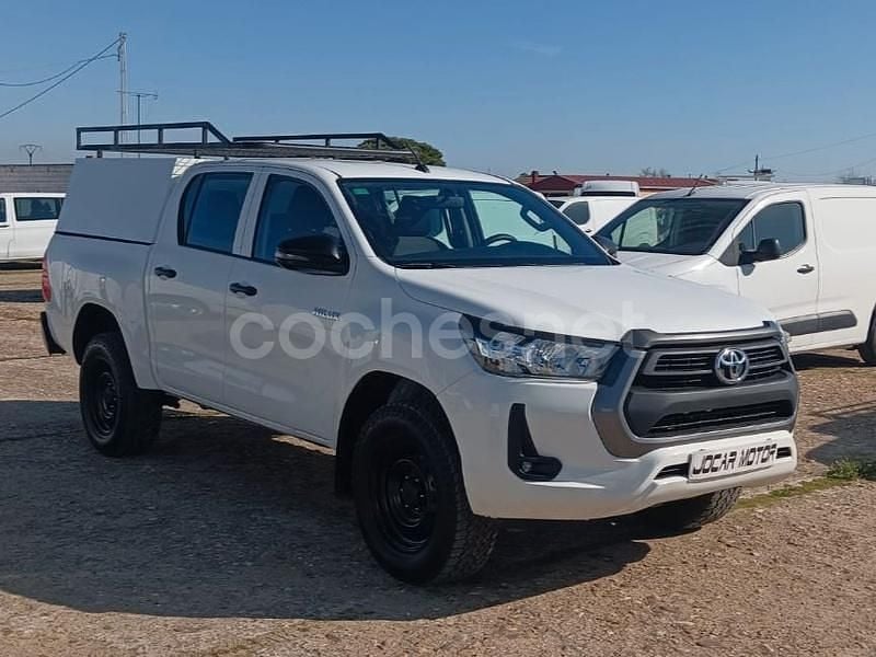 Blanco Usado 2021 Toyota HiLux Recogida | 32.065 € (Caro) - Imagen 1/4