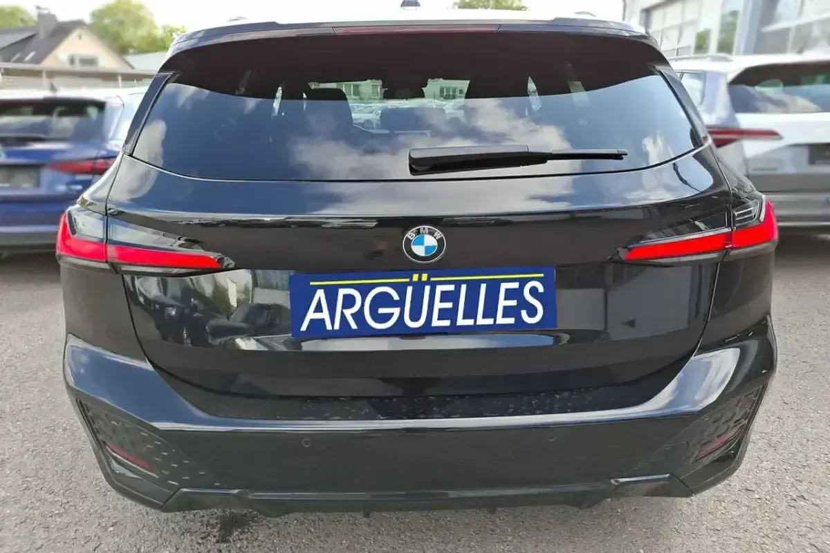 Usado BMW 223 Active Tourer M Sport 218 CV (160 kW) 2023 Negro Monovolumen