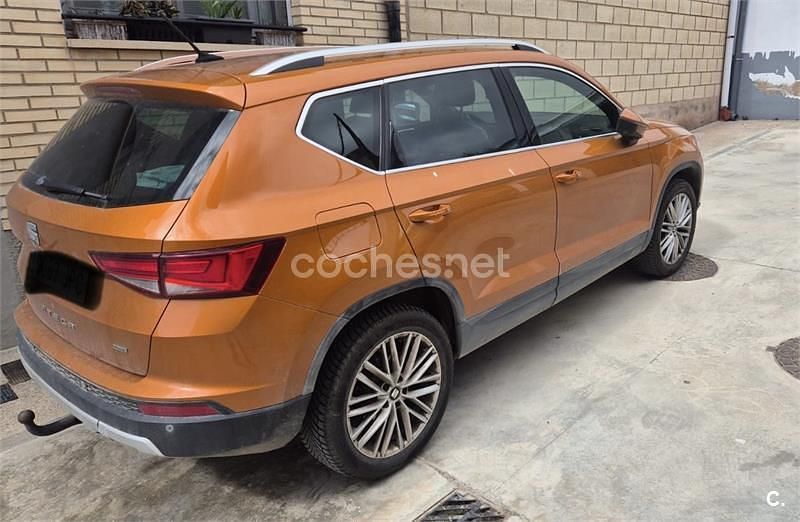 Begagnad Seat Ateca 4Drive 150 HK (110 kW) 2016 Orange SUV