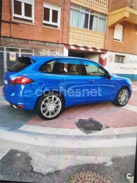 Usado Porsche Cayenne 240 CV (176 kW) 2011 Azul SUV