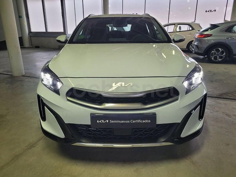 Usado Kia XCeed 120 CV (88 kW) 2023 Blanco SUV