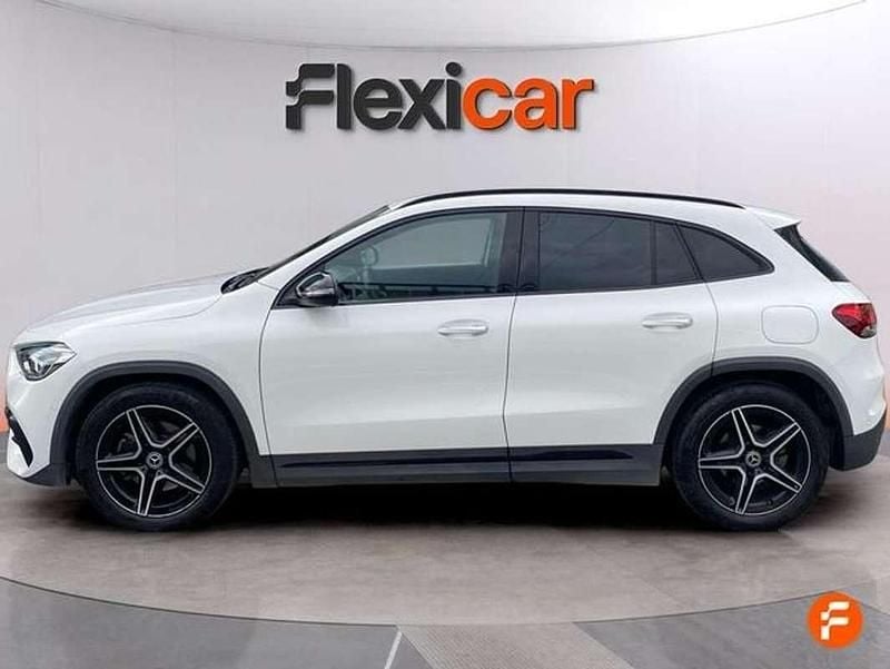 Usado Mercedes GLA200 150 CV (110 kW) 2020 Blanco SUV