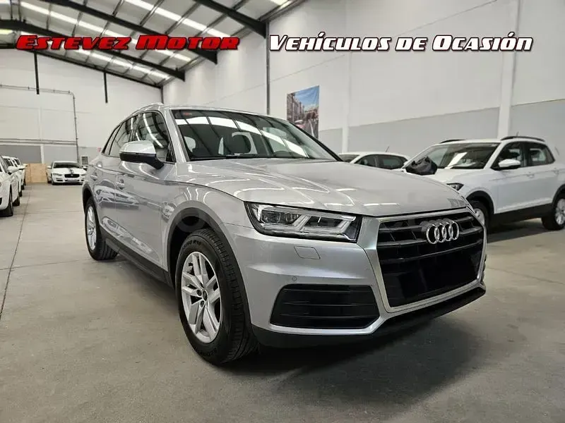 Usado Audi Q5 Ambiente 163 CV (119 kW) 2021 Gris / plata SUV