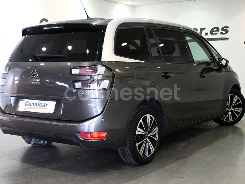 Usado Citroën Grand C4 Picasso Feel 130 CV (95 kW) 2017 Gris oscuro Monovolumen