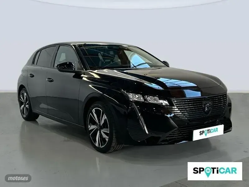 Usado Peugeot 308 Allure 130 CV (95 kW) 2022 Negro