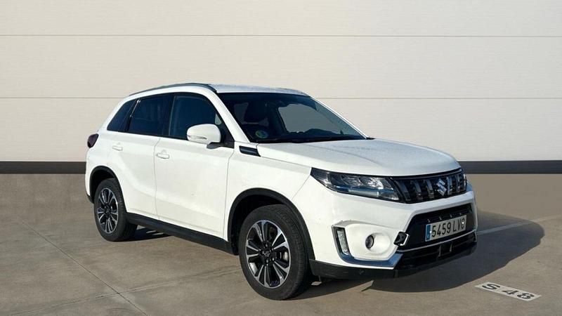 Blanco Usado 2021 Suzuki Vitara GLX SUV | 18.500 € (Precio justo) - Imagen 1/4