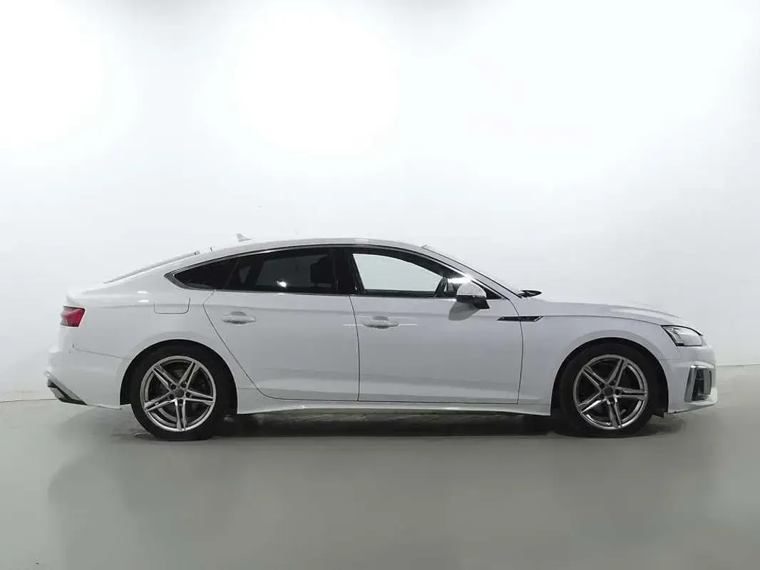Usado Audi A5 Sportback S-Line 163 CV (119 kW) 2020 Blanco Utilitario