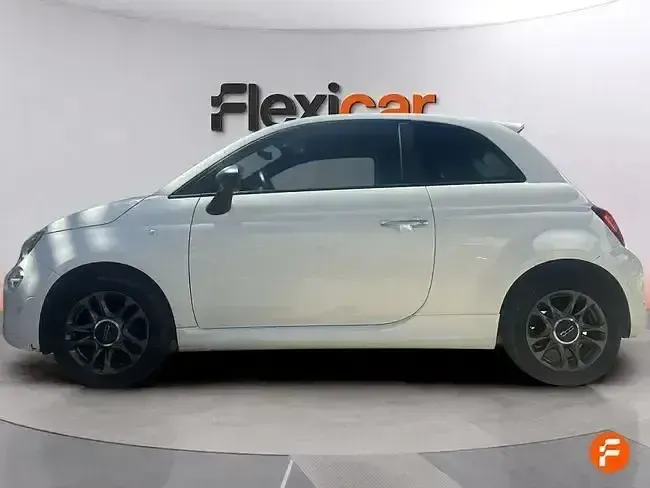 Usado Fiat 500 Club 70 CV (51 kW) 2022 Blanco Utilitario