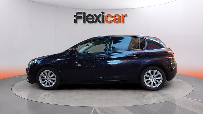 Usado Peugeot 308 Style 131 CV (96 kW) 2020 Azul Utilitario