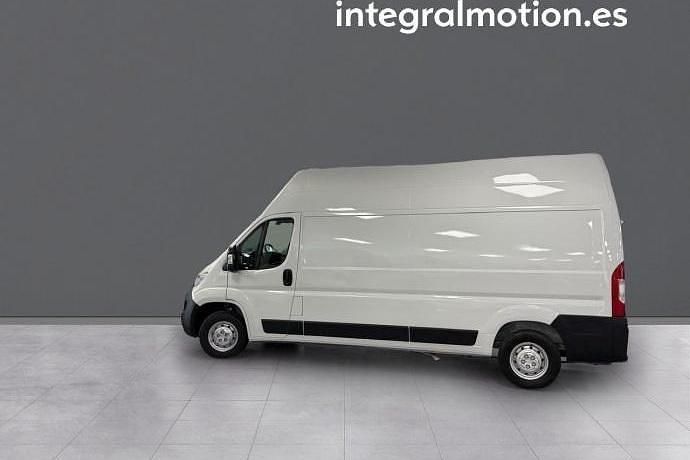 Usado Opel Movano 140 CV (102 kW) 2022