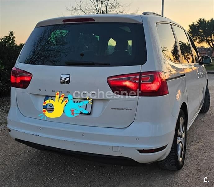 Usado Seat Alhambra Style 140 CV (102 kW) 2013 Blanco Monovolumen