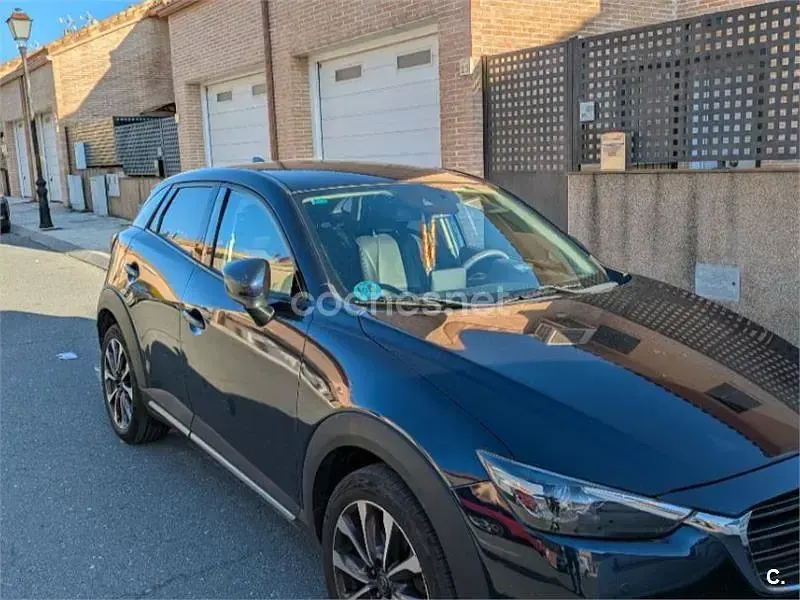 Usado Mazda CX-3 121 CV (88 kW) 2019 Negro SUV