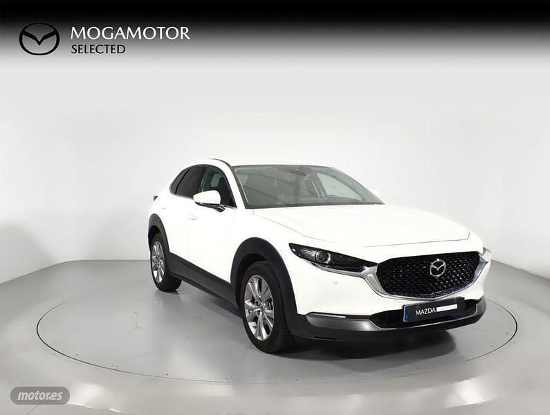 Blanco Usado 2022 Mazda CX-30 SUV | 25.900 € (Un poco caro) - Imagen 1/4
