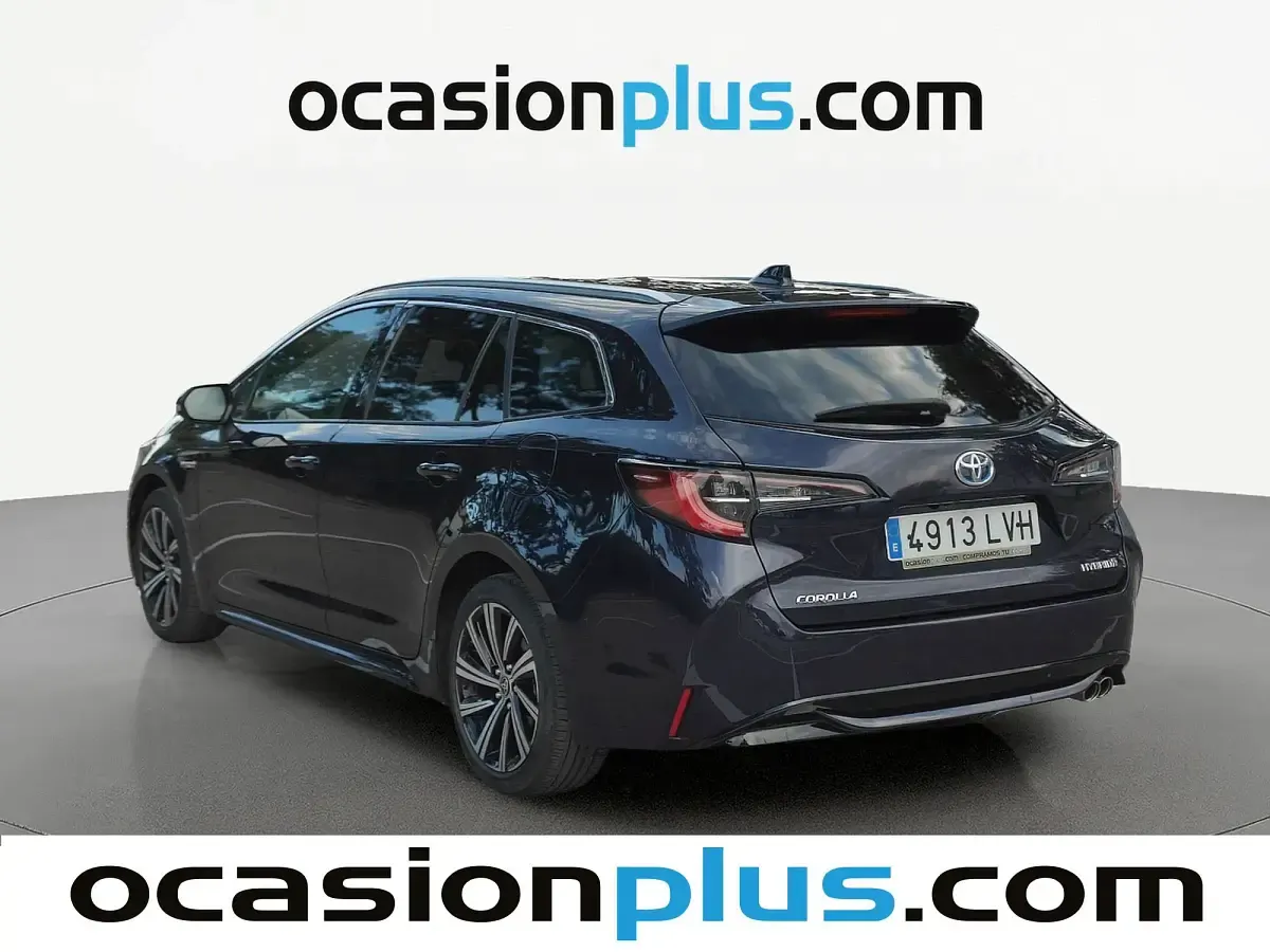 Begagnad Toyota Corolla 180 HK (132 kW) 2021 Blå Kombi
