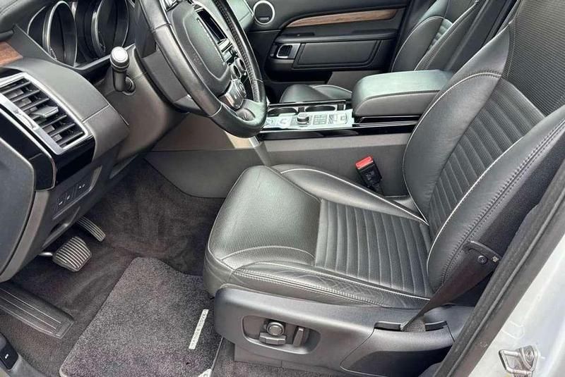 Usado Land Rover Discovery 5 HSE 241 CV (177 kW) 2018 Blanco SUV