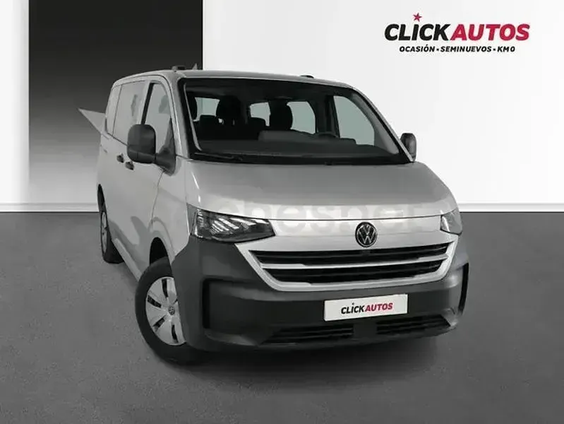 Usado VW Caravelle 110 CV (80 kW) 2025 Gris / plata Van