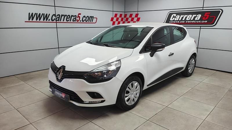 Usado Renault Clio IV Life 75 CV (55 kW) 2017 Blanco Berlina