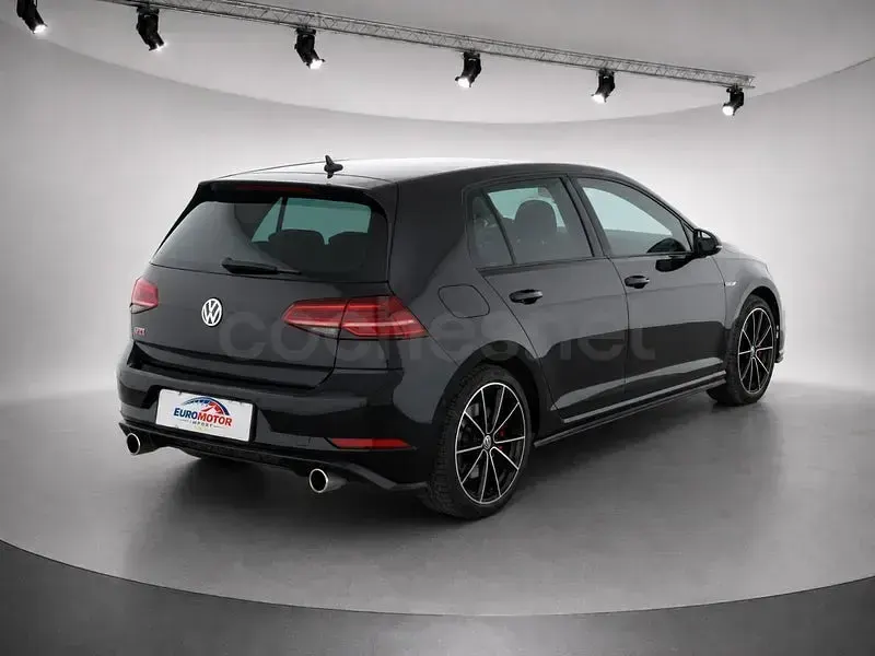 Usado VW Golf VII GTI 245 CV (180 kW) 2019 Negro Berlina