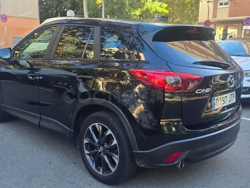 Usado Mazda CX-5 Luxury 150 CV (110 kW) 2016 Negro SUV