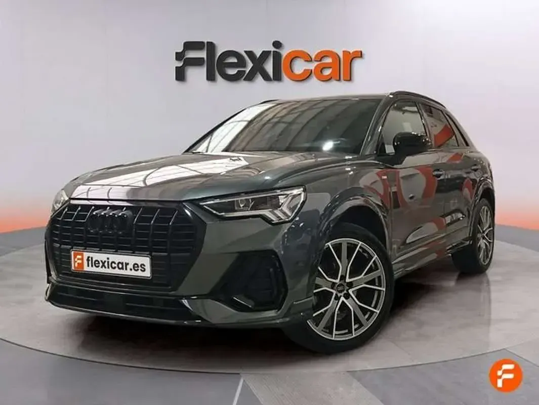 Usado Audi Q3 S-Line 150 CV (110 kW) 2024 Gris SUV