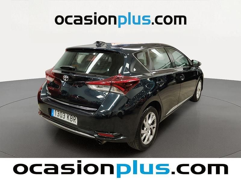 Usado Toyota Auris 116 CV (85 kW) 2017 Azul Utilitario