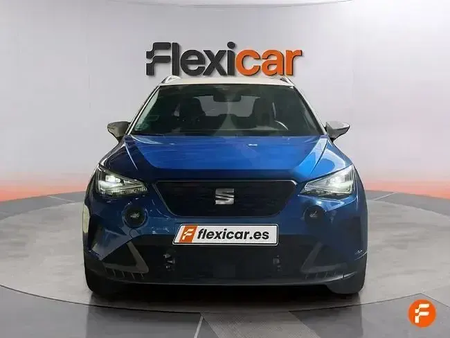 Usado Seat Arona FR 110 CV (80 kW) 2024 Azul SUV