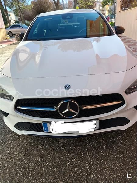 Usado Mercedes CLA180 136 CV (100 kW) 2023 Blanco Berlina