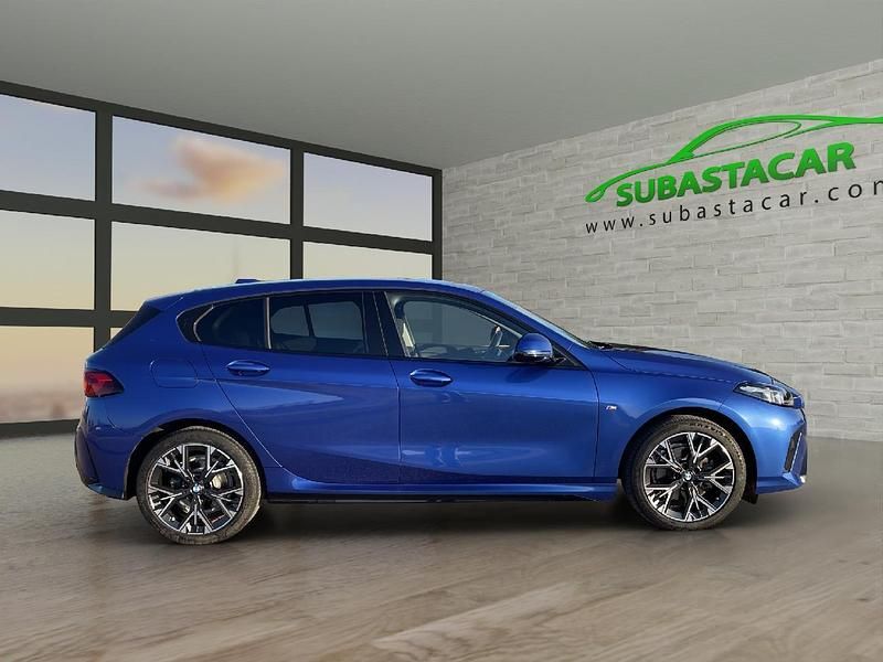 Usado BMW 120 163 CV (119 kW) 2025 Azul metalizado Utilitario