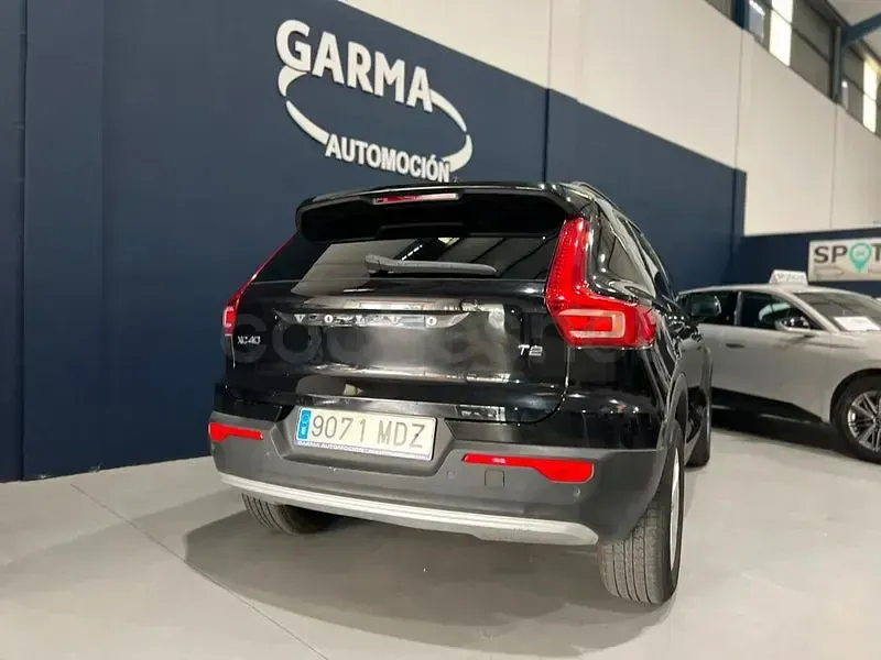 Usado Volvo XC40 129 CV (94 kW) 2023 Negro SUV
