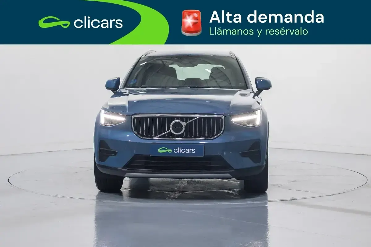 Usado Volvo XC40 Core 211 CV (155 kW) 2022 Azul SUV