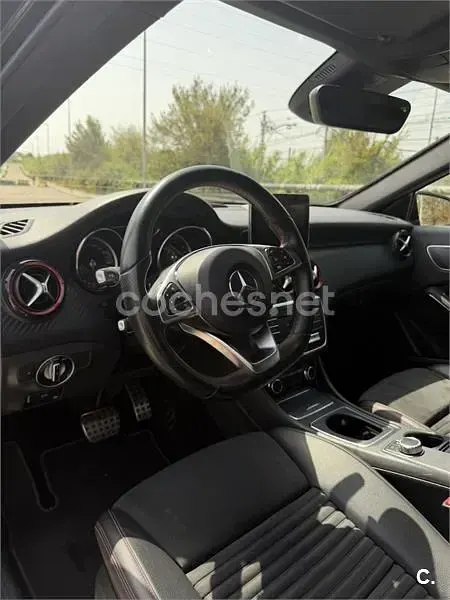 Usado Mercedes A250 218 CV (160 kW) 2018 Negro Berlina